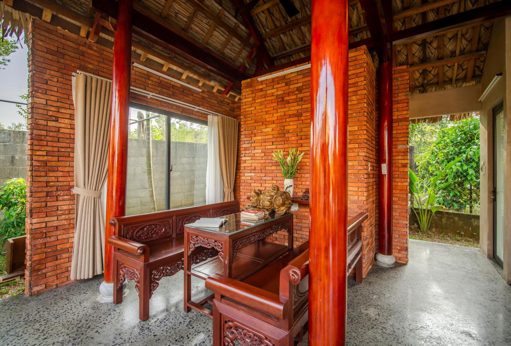 La Retreat Hotel Danang Exterior photo