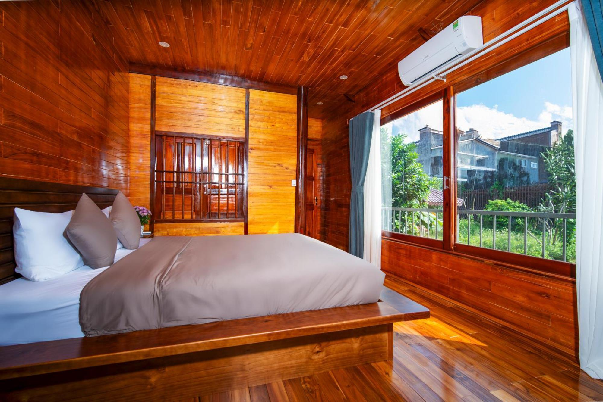 La Retreat Hotel Danang Exterior photo