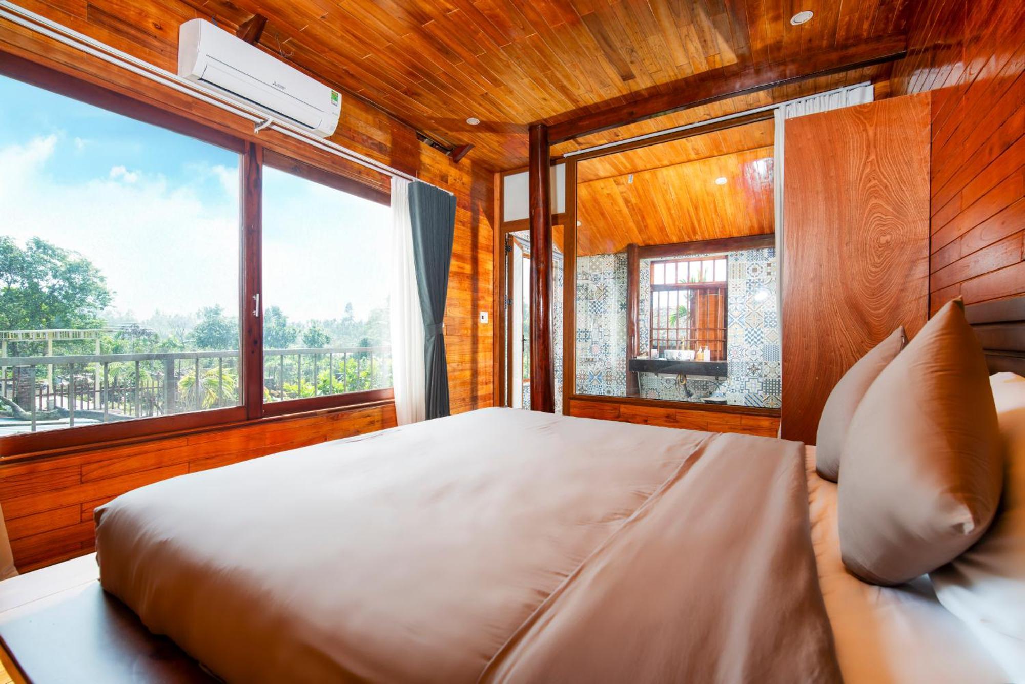 La Retreat Hotel Danang Exterior photo